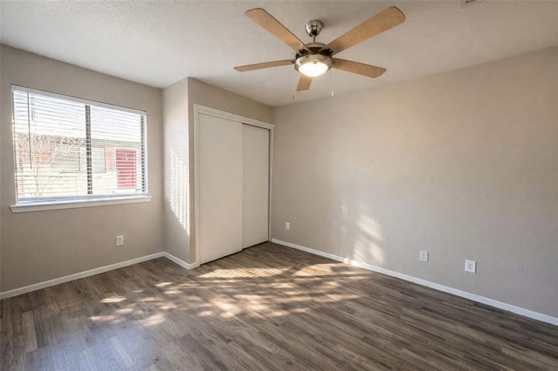 1122 Millview Drive # 2004, Arlington TX 76012 - Photo 8