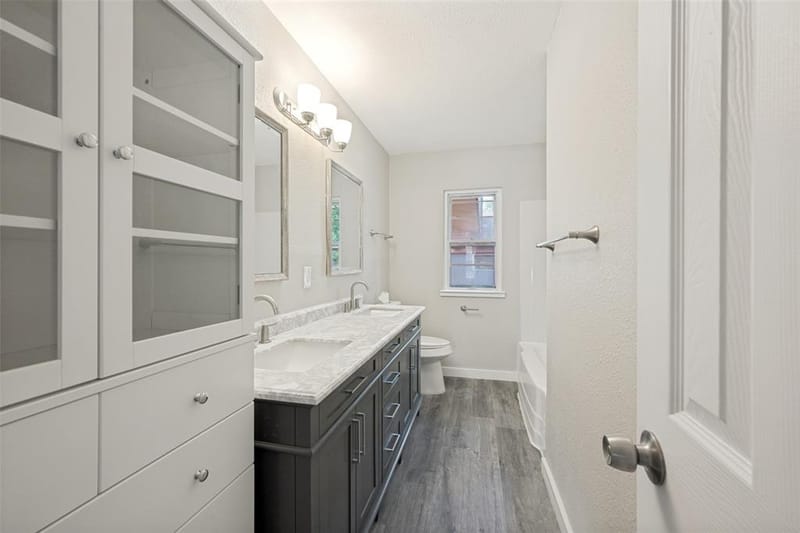 1305 W Lavender Lane, Arlington TX 76013 - Photo 21