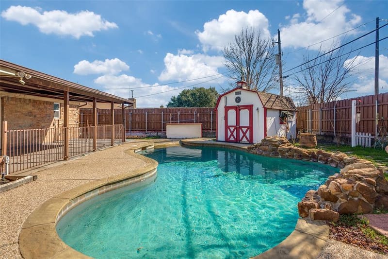 721 NW Ann Lois Lane, Burleson TX 76028 - Photo 12