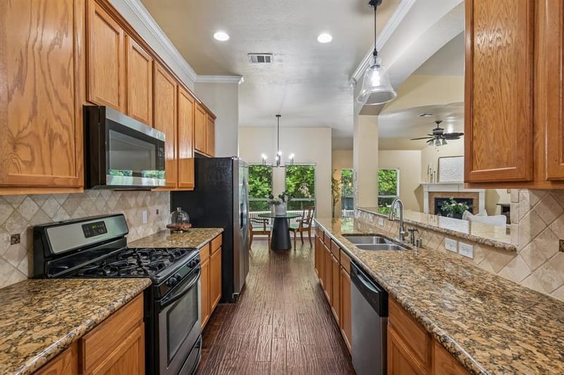 1321 Stone Mountain Parkway, Savannah TX 76227 - Photo 17