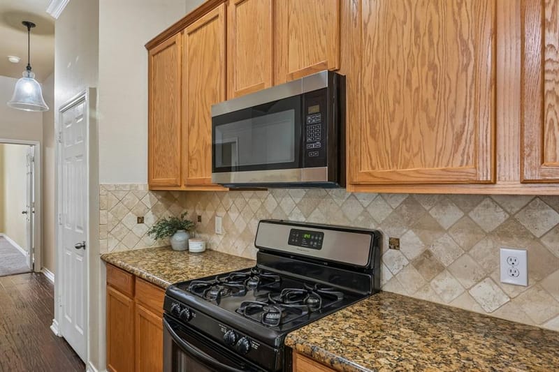 1321 Stone Mountain Parkway, Savannah TX 76227 - Photo 16