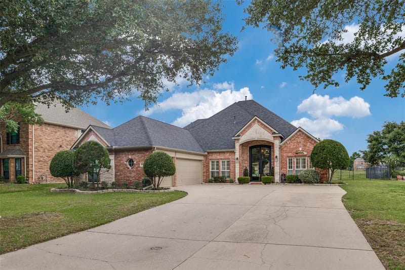 10413 Broadmoor Lane, Rowlett TX 75089