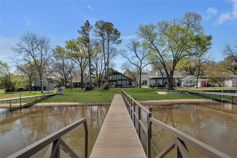 2460 Indian Cove Street, Fort Worth TX 76108