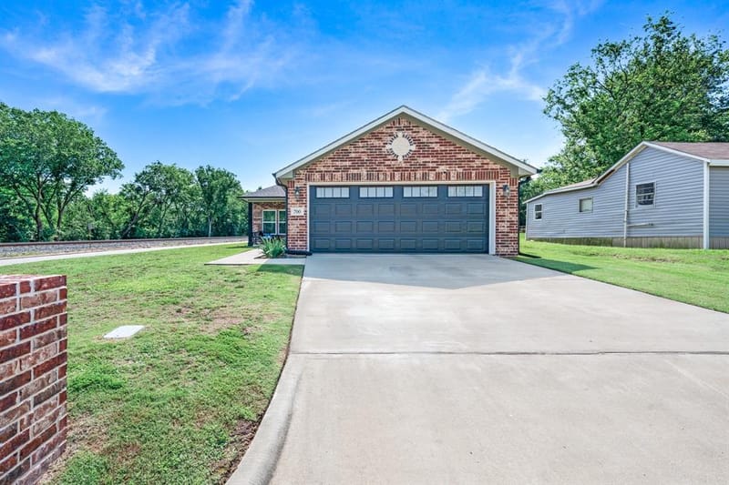 700 Carter Street, Sulphur Springs TX 75482 - Photo 4