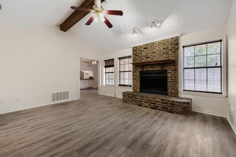 315 Tanglewood Street, Denton TX 76207 - Photo 4