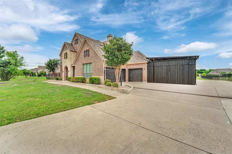 2600 W Hendrix Avenue, Lucas TX 75002 - Photo 2