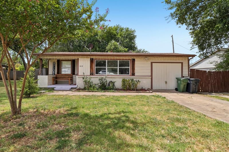 1812 Melissa Street, Arlington TX 76010