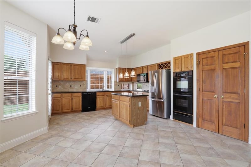 3713 Legendary Lane, Plano TX 75023 - Photo 18