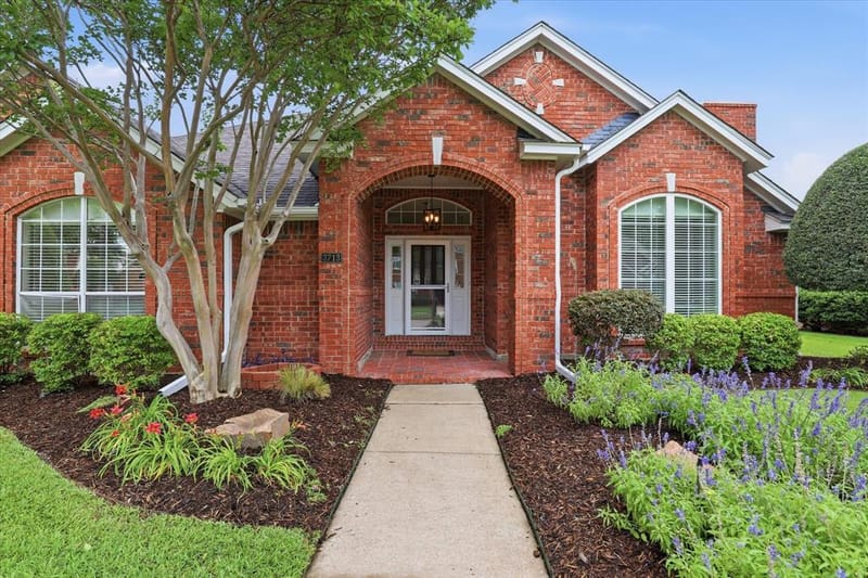 3713 Legendary Lane, Plano TX 75023 - Photo 8