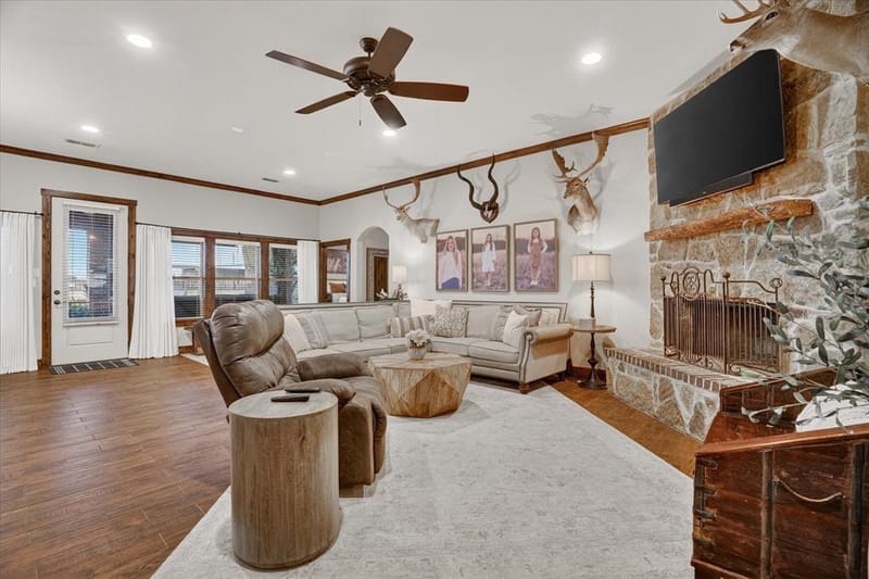 19001 N County Line Road, Ponder TX 76259 - Photo 8