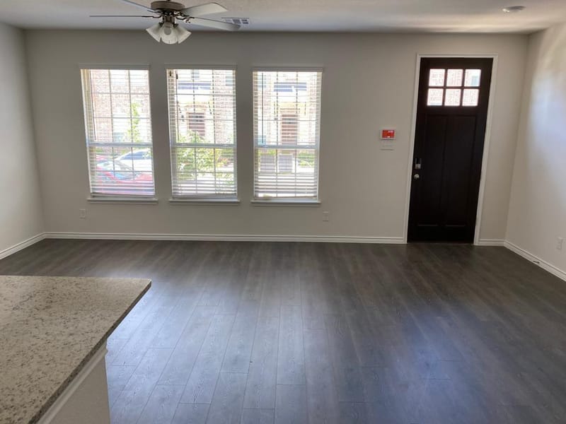 2402 Siskiyou Street, Lewisville TX 75056 - Photo 2