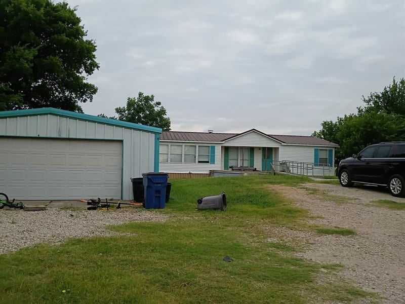 620 Blair Road, Waxahachie TX 75165 - Photo 2