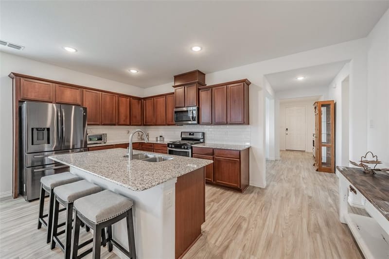1446 White Water Way, Aubrey TX 76227 - Photo 3