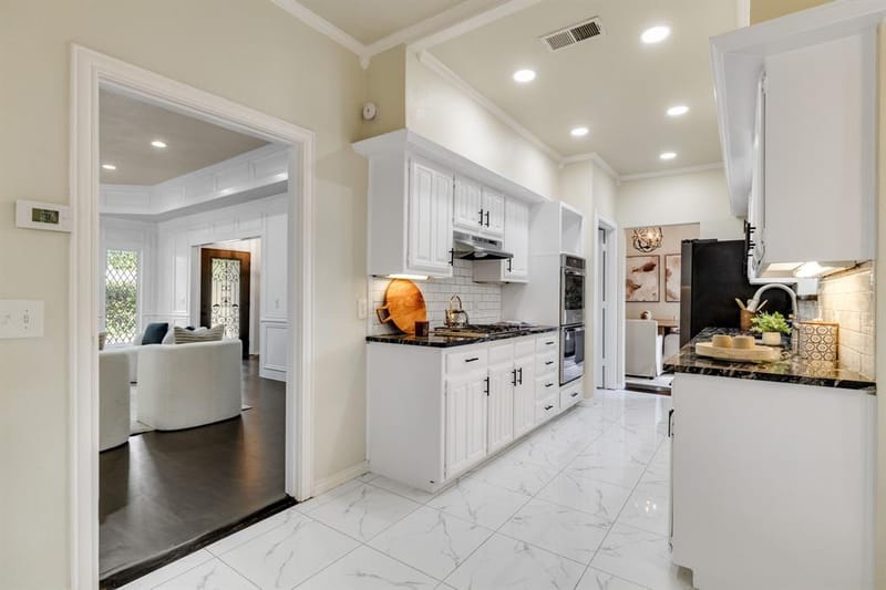 4212 Joshua Lane, Dallas TX 75287 - Photo 14