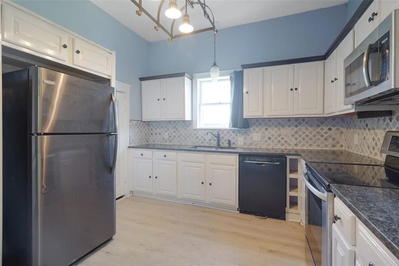 1001 S Travis Street, Sherman TX 75090 - Photo 20