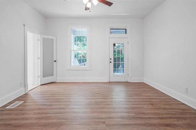 1001 S Travis Street, Sherman TX 75090 - Photo 14