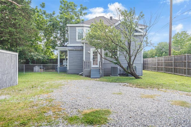1001 S Travis Street, Sherman TX 75090 - Photo 35