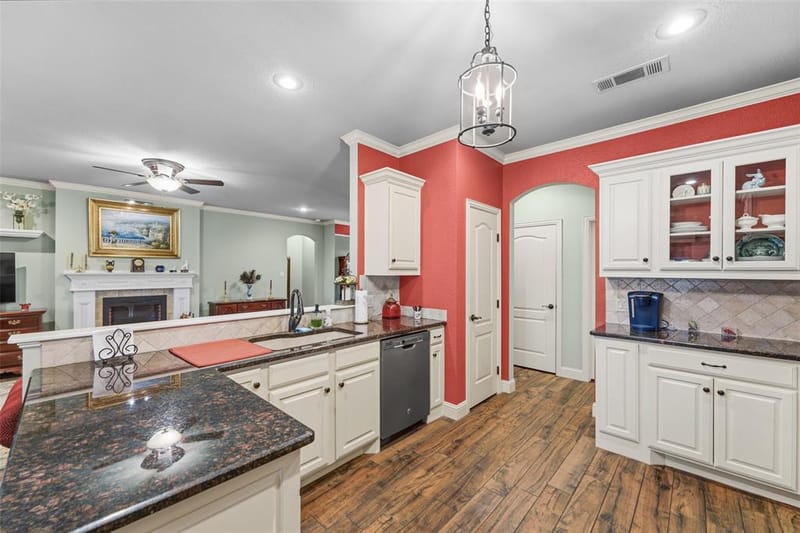 1243 Chartres, Oak Ridge TX 75142 - Photo 15