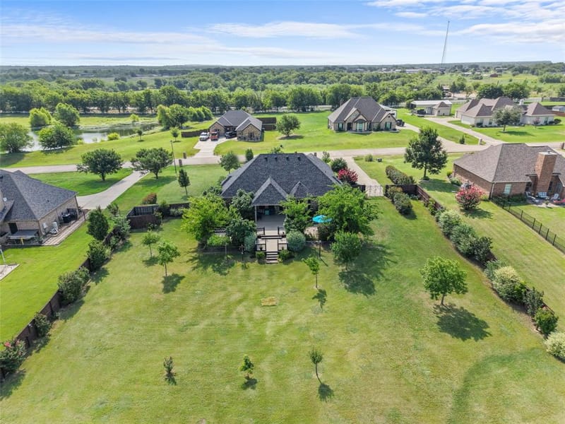 1243 Chartres, Oak Ridge TX 75142 - Photo 31