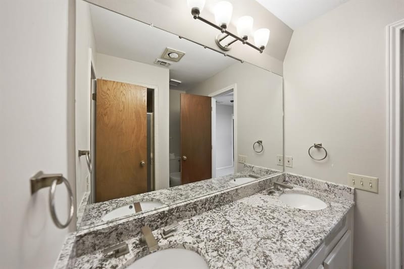 12008 SADDLEHORN Lane, Mansfield TX 76063 - Photo 16