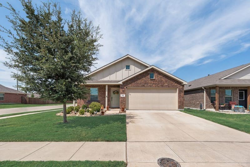 712 Odlozil Lane, Ennis TX 75119 - Photo 6