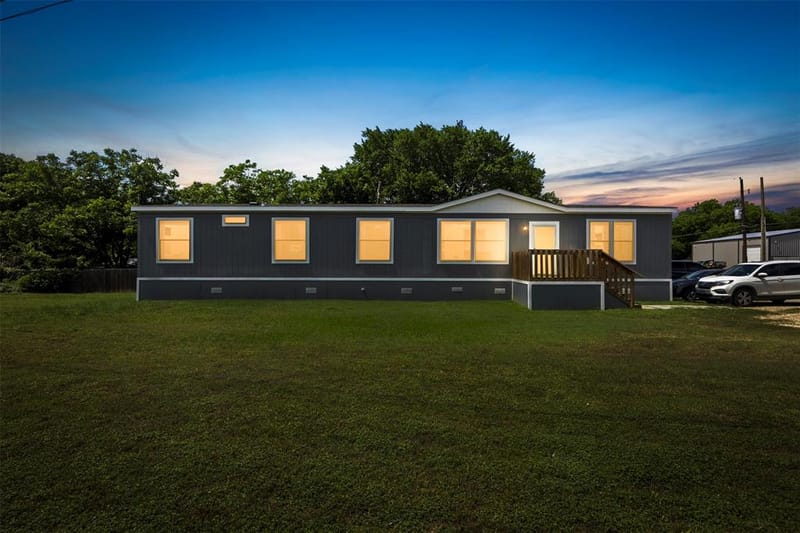 101 Syble Jean Drive, Burleson TX 76028