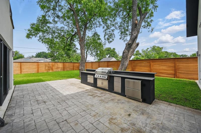 1224 S Pine Street, Grapevine TX 76051 - Photo 32