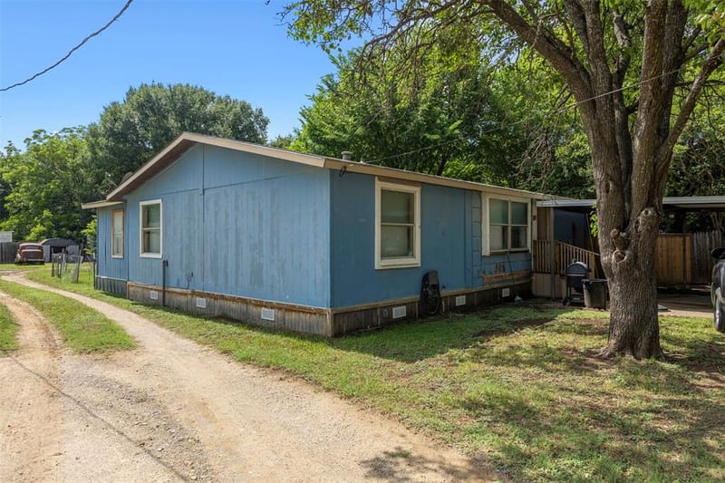 107 Syble Jean Drive # B, Burleson TX 76028 - Photo 2