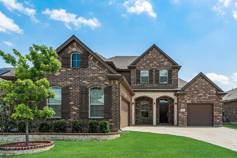 7807 Links Drive, Arlington TX 76001 - Photo 2