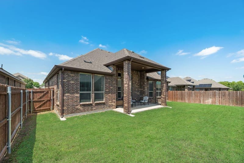7807 Links Drive, Arlington TX 76001 - Photo 36