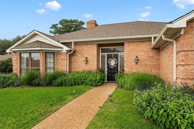 3400 Hearthwood Circle, Waco TX 76708 - Photo 4