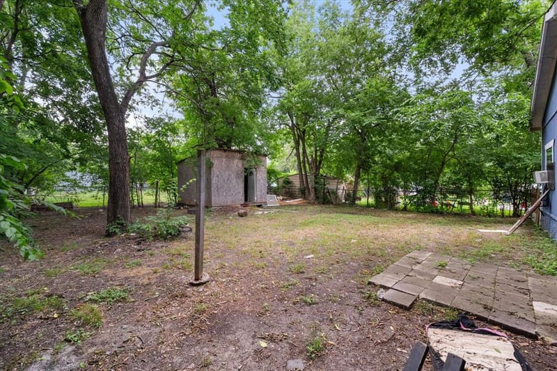2118 W 12th Avenue, Corsicana TX 75110 - Photo 16