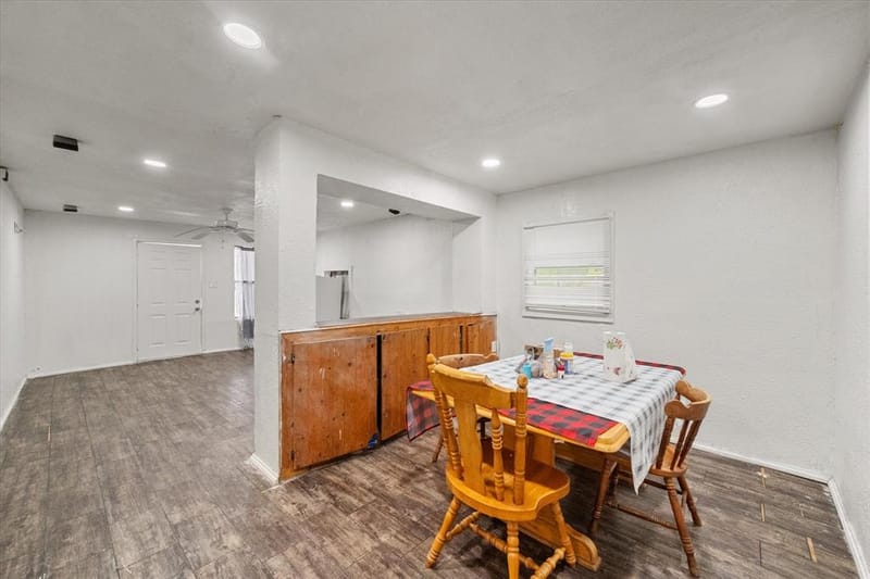 2118 W 12th Avenue, Corsicana TX 75110 - Photo 5
