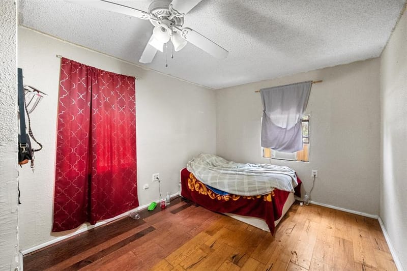 2118 W 12th Avenue, Corsicana TX 75110 - Photo 10
