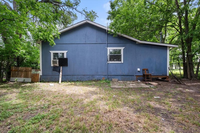 2118 W 12th Avenue, Corsicana TX 75110 - Photo 14
