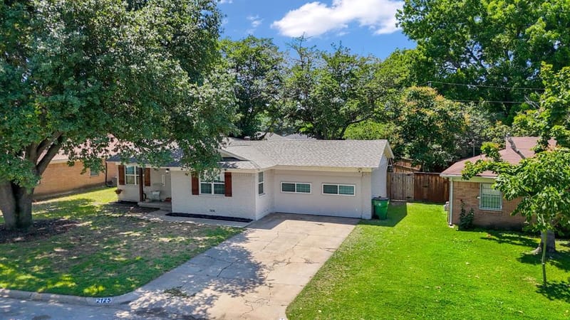 2125 Elton Road, Haltom City TX 76117 - Photo 12