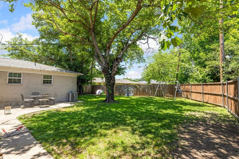 2125 Elton Road, Haltom City TX 76117 - Photo 5