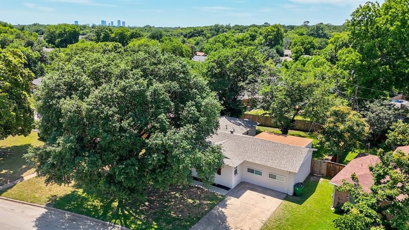 2125 Elton Road, Haltom City TX 76117 - Photo 8