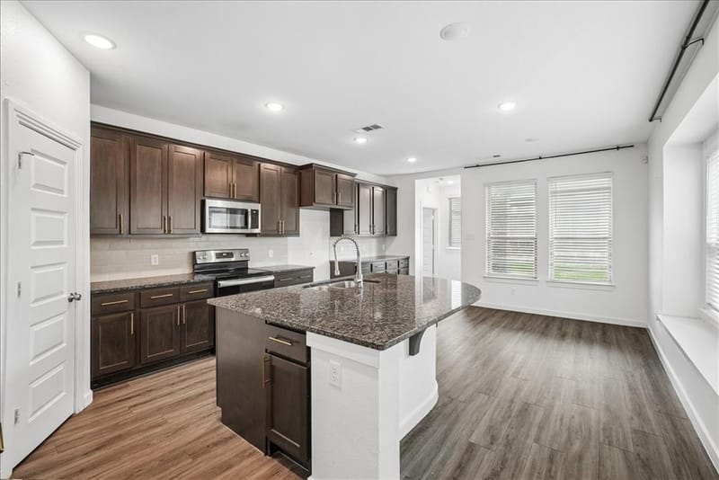 3911 Rochelle Lane, Forney TX 75126 - Photo 10
