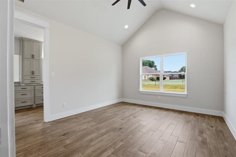 3201 Walnut Creek Parkway, Granbury TX 76049 - Photo 16