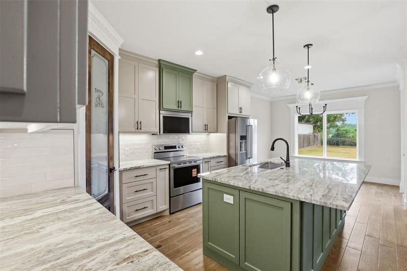 3201 Walnut Creek Parkway, Granbury TX 76049 - Photo 14