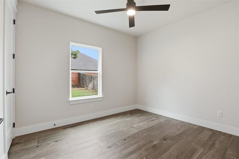 3201 Walnut Creek Parkway, Granbury TX 76049 - Photo 25