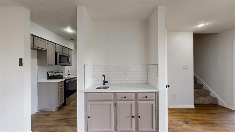 714 Bel Aire Crest, Irving TX 75061 - Photo 14