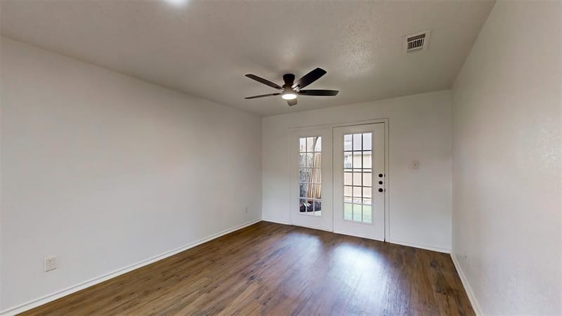 714 Bel Aire Crest, Irving TX 75061 - Photo 19