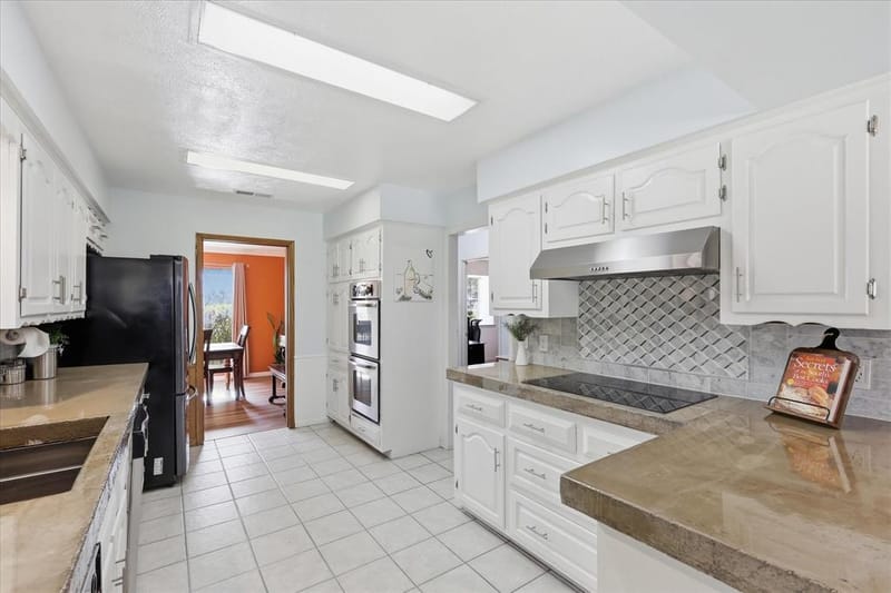 1116 Spring Lake Drive, Duncanville TX 75137 - Photo 9