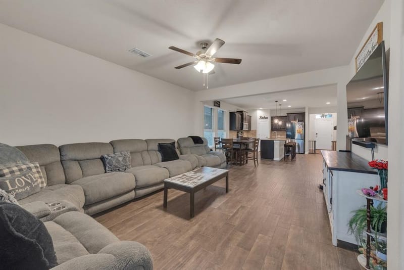 16128 Bronte Lane, Fort Worth TX 76247 - Photo 10