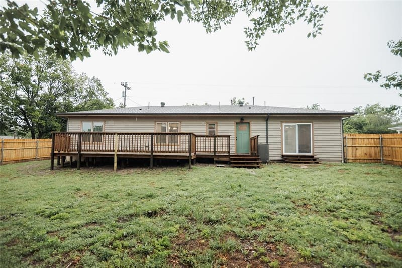 305 Ball Street, Tom Bean TX 75491 - Photo 26