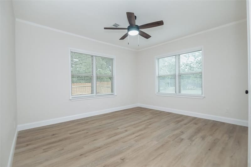 305 Ball Street, Tom Bean TX 75491 - Photo 14