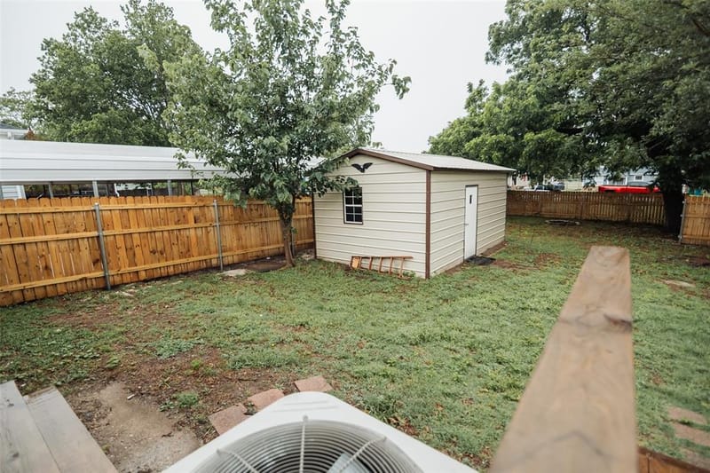 305 Ball Street, Tom Bean TX 75491 - Photo 29