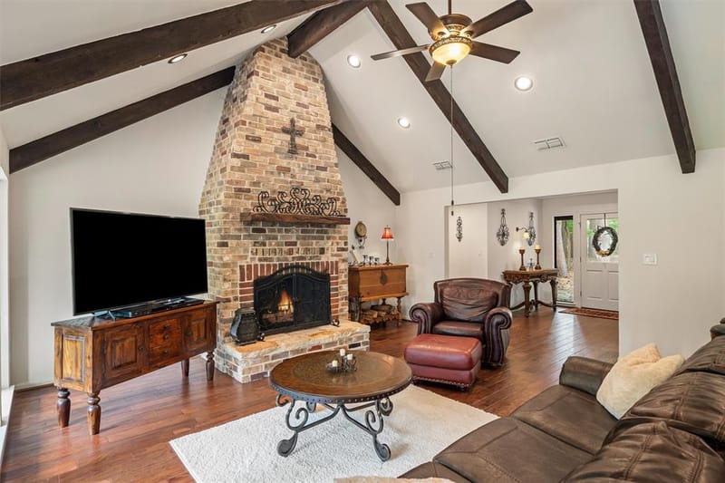 442 Greenbriar Trail, Holly Lake Ranch TX 75765 - Photo 10